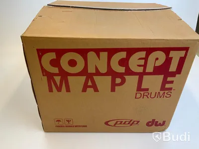 PDP concept maple kick. Inkl skinn och tillbehör